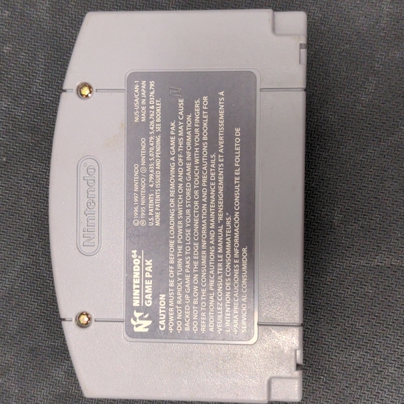 Kobe Bryant in NBA Courtside for Nintendo 64 - Picture 2 of 2